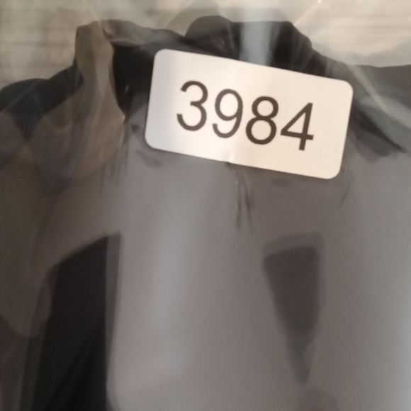 Babaton sculpt muscle tank black women's small - Picture 9 of 9